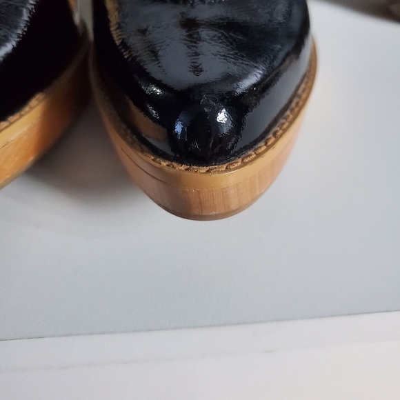 Micheal Kors shoes - Picture 7 of 7